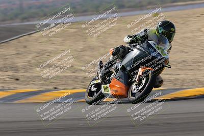 media/Nov-05-2022-SoCal Trackdays (Sat) [[f8d9b725ab]]/Turns 9 and 8 (1050am/